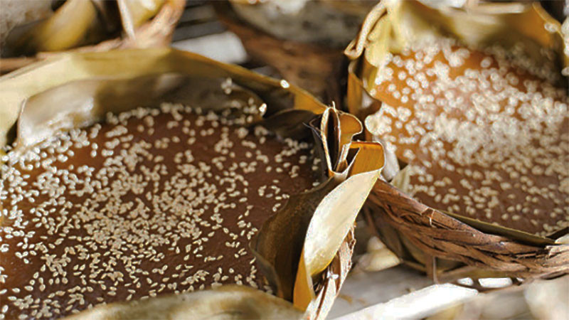 Bánh tổ được dùng nhiều vào dịp Tết cổ truyền.