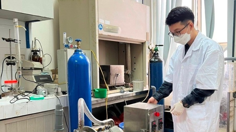 Nghiên cứu công nghệ xử lý nước thải tại Viện Khoa học công nghệ Năng lượng và Môi trường.