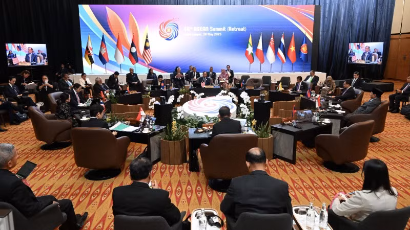 Quang cảnh phiên họp hẹp Hội nghị Cấp cao ASEAN lần thứ 46. (Ảnh: Ban tổ chức ASEAN 46)