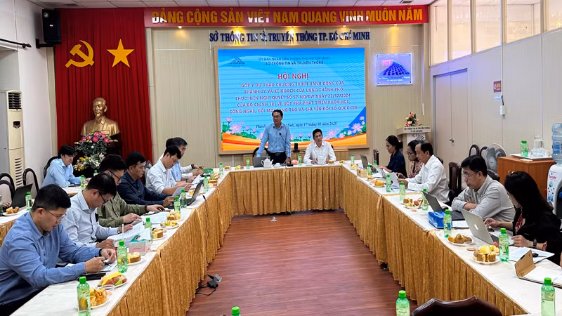 Quang cảnh hội nghị