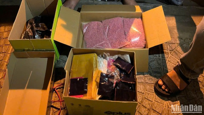 Đấu tranh Chuyên án 425T, lực lượng chức năng thu giữ hàng chục nghìn viên ma túy tổng hợp.