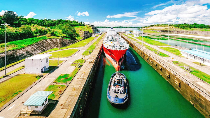 Kênh đào Panama là tuyến đường thủy quan trọng nối Đại Tây Dương với Thái Bình Dương. Ảnh: AP