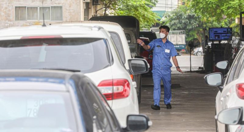 Cả nước có hơn 1 triệu ô-tô đăng ký kinh doanh vận tải nhưng thực tế, mới có hơn 850.000 xe được đổi biển kiểm soát nền vàng, nhiều xe chưa cấp đổi chứng nhận đăng ký xe để phù hợp màu biển kiểm soát.