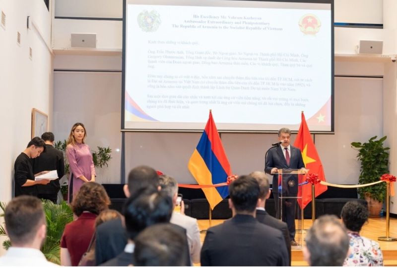 Ông Vahram Kazhoyan, Đại sứ Cộng hòa Armenia tại Việt Nam phát biểu trong buổi lễ khai trương lãnh sự danh dự.