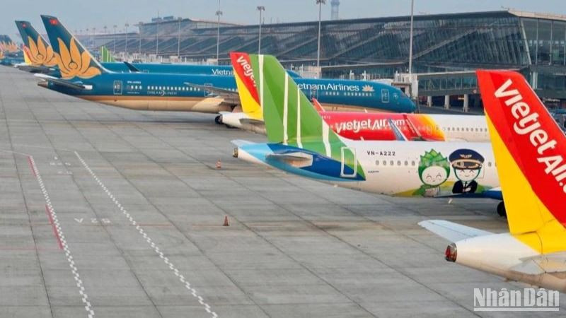 Nhiều đường bay “cháy” vé trong dịp Tết Nguyên đán