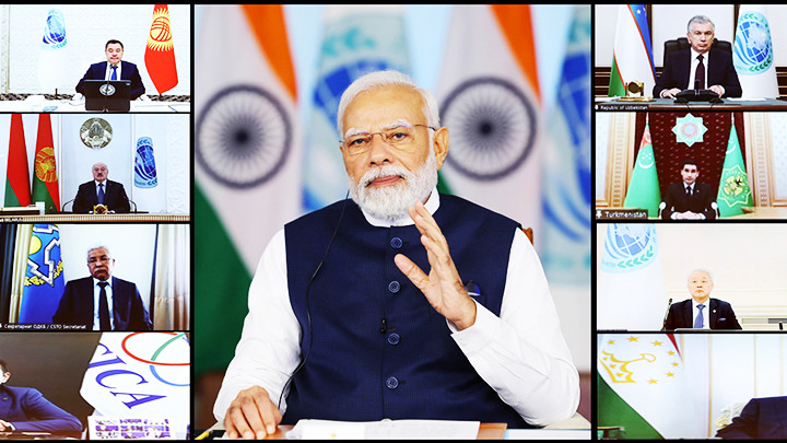 Thủ tướng Ấn Độ Modi (giữa) kêu gọi cải cách SCO để phù hợp với tình hình mới. Ảnh: TIMES OF INDIA