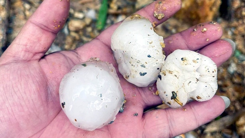 Liên tiếp xảy ra mưa đá ở huyện Mèo Vạc.