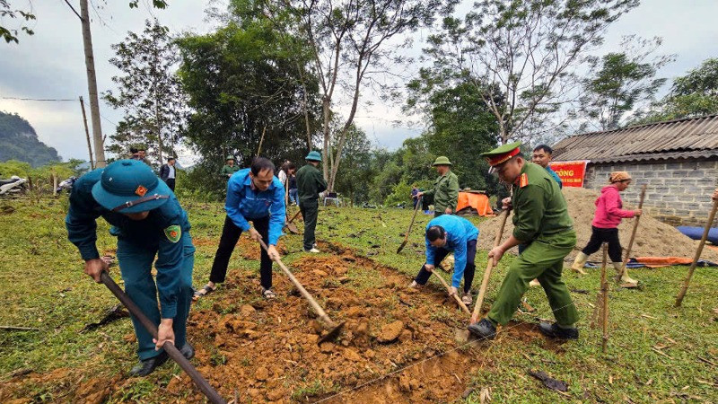 Huyện Vị Xuyên huy động cả hệ thống chính trị hỗ trợ hộ nghèo xóa nhà tạm.