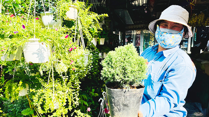 Với phụ nữ, sự yêu thương, chia sẻ lớn hơn mọi món quà. 