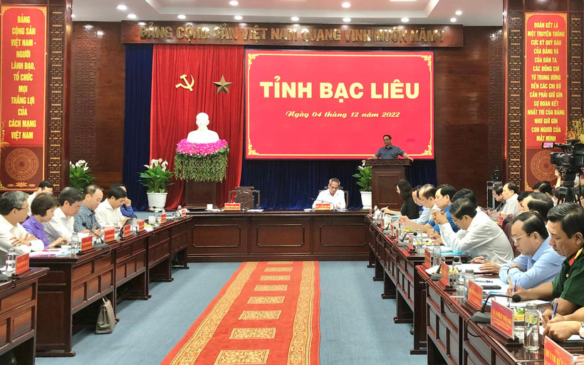 Thủ tướng phát biểu chỉ đạo tại buổi làm việc tại Trụ sở Tỉnh ủy Bạc Liêu, chiều 4/12. (Ảnh: TRỌNG DUY)