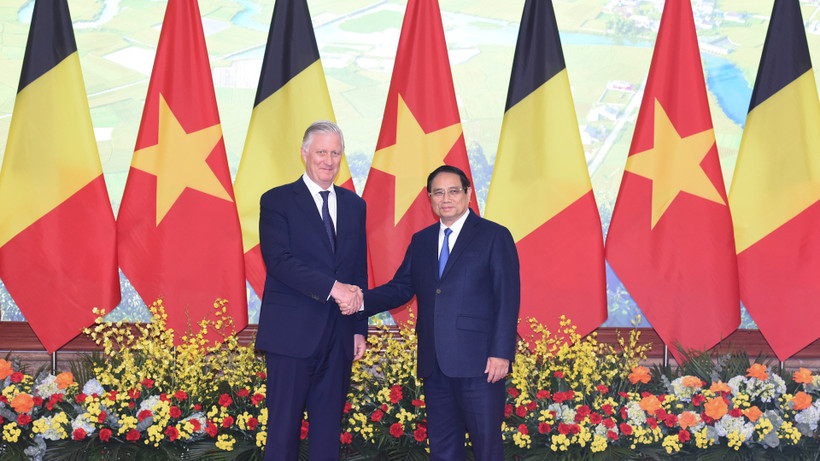 Thủ tướng Phạm Minh Chính và Nhà vua Vương quốc Bỉ Philippe.