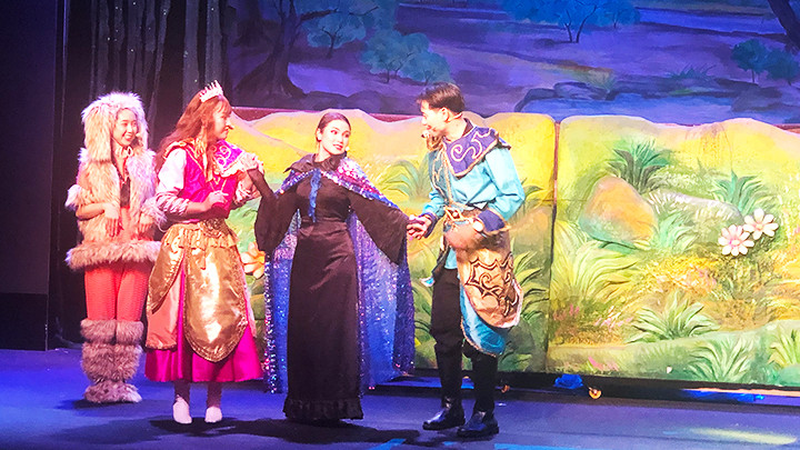 Trích đoạn múa rối “Công chúa tóc mây” của Đoàn nghệ thuật Phương Nam.