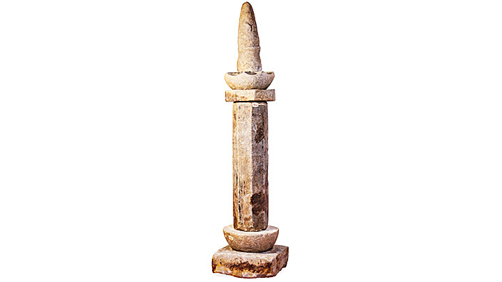 Hình ảnh một cột kinh đầy đủ.