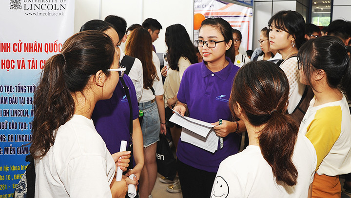 Từ ngày 9/9 đến tháng 12/2023, các cơ sở giáo dục đại học có thể tuyển sinh các đợt bổ sung theo quy định. Ảnh: NGUYỄN HẢI