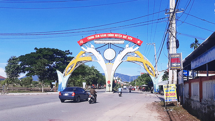 Một góc trung tâm hành chính huyện Quế Sơn hôm nay.