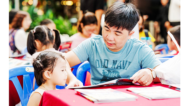 Các nhà xuất bản, đơn vị làm sách mong chờ nhiều giải pháp bảo vệ bản quyền trên không gian mạng.