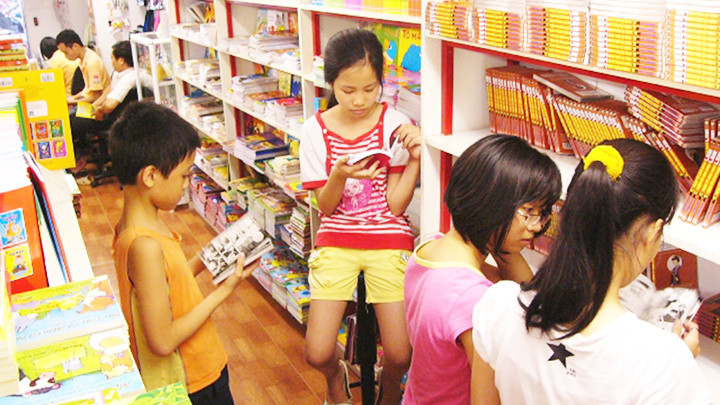 Cần phát huy nhiều hình thức giúp bạn đọc và bạn viết tiếp cận nhằm phát triển văn hóa đọc và kích thích sáng tạo. Ảnh: HOÀNG HOA