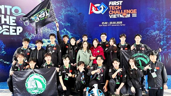 GreenAms Robotics Team đã giành chiến thắng thuyết phục để bảo vệ ngôi vô địch.
