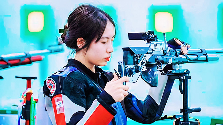 Xạ thủ Lê Thị Mộng Tuyền.