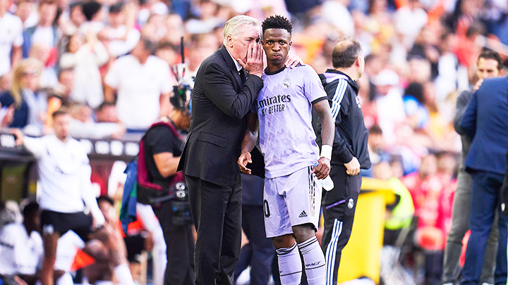 Vinicius đang chịu những hành động phân biệt chủng tộc.