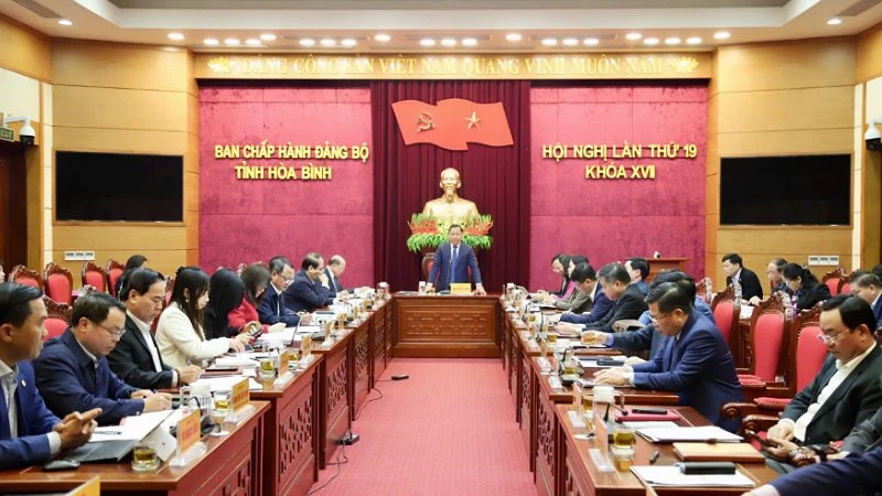 Các đại biểu dự hội nghị.