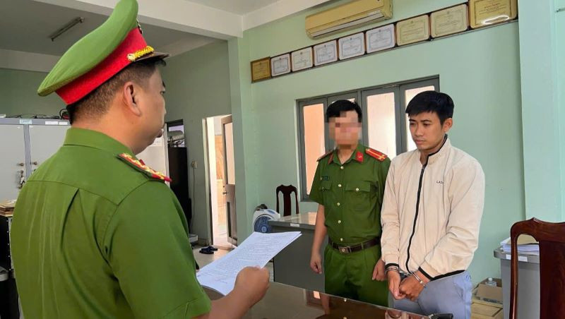 Khởi tố, bắt tạm giam Phạm Thành Nhẫn.