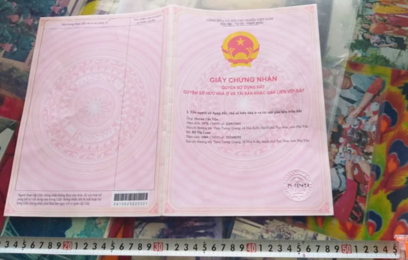 Phú Yên: Tạm giữ 2 đối tượng lừa đảo làm giả giấy chứng nhận quyền sử dụng đất
