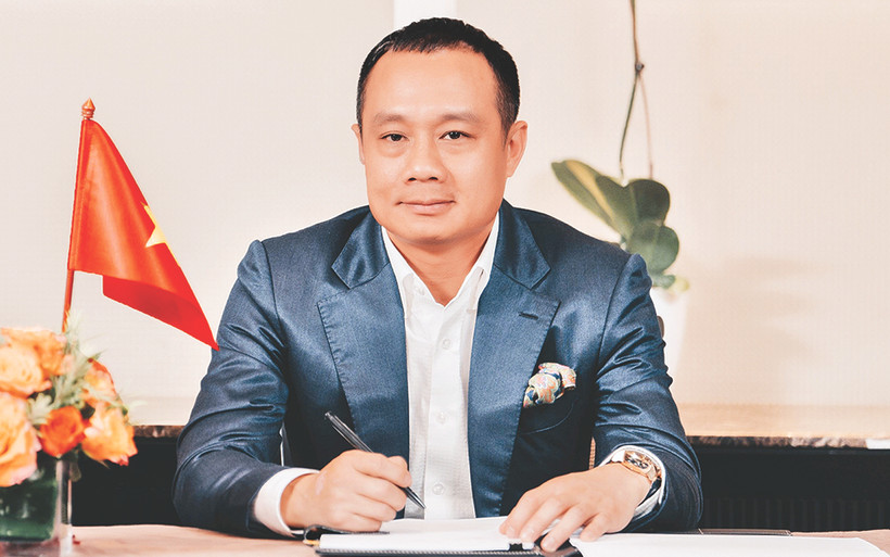Bệ phóng cho tình yêu và tinh thần võ đạo