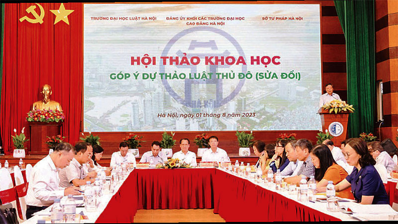 Đảng ủy Khối các trường đại học, cao đẳng Hà Nội; Sở Tư pháp Hà Nội và Trường đại học Luật Hà Nội phối hợp tổ chức Hội thảo khoa học "Góp ý dự thảo Luật Thủ đô (sửa đổi)".