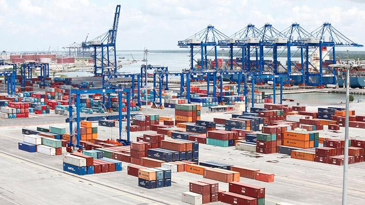 Cần nâng cao năng lực cảng biển tại TP Hồ Chí Minh.