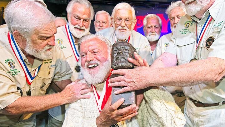 Cuộc thi tìm kiếm người giống đại văn hào Ernest Hemingway