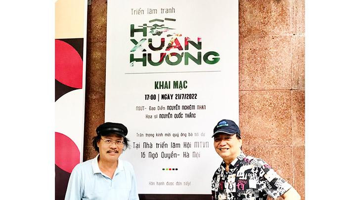 Đạo diễn Nghiêm Nhan (bên trái) và họa sĩ Quốc Thắng.