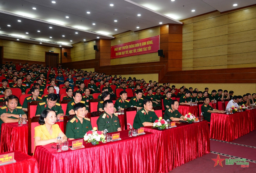 Các đại biểu dự hội thi. (Ảnh: Báo Quân đội nhân dân)