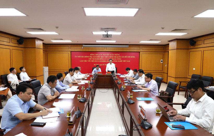 Toàn cảnh buổi làm việc. Ảnh VAST 