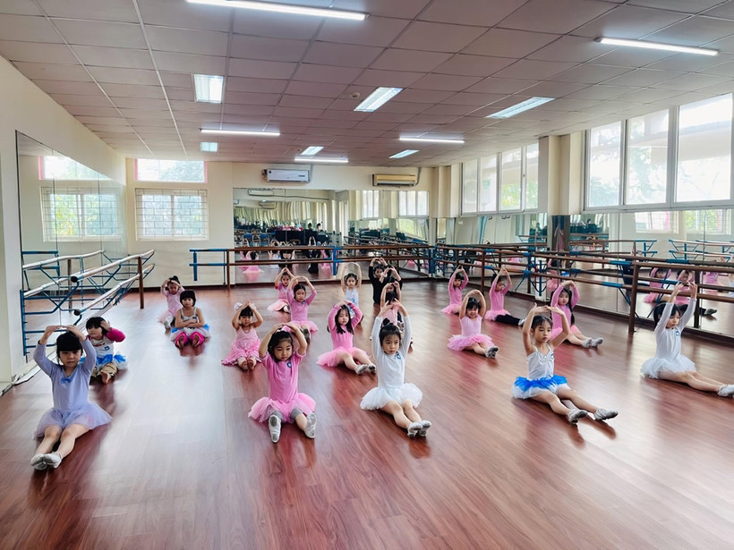 Một lớp học múa cho trẻ. Ảnh: CUNG THIẾU NHI HÀ nỘI