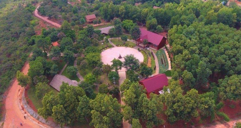 Khu bảo tồn văn hóa Xtiêng sóc Bom Bo.