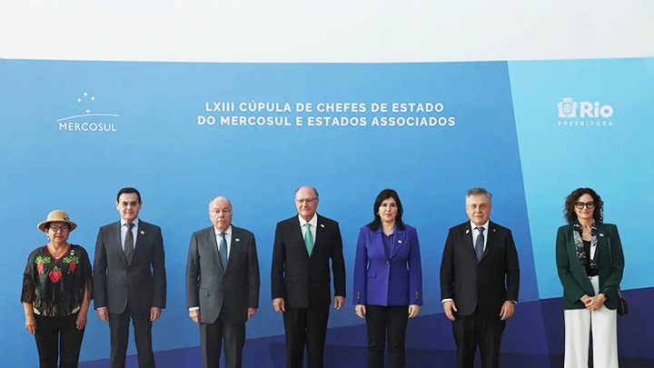 Các nhà lãnh đạo Nam Mỹ tham dự Hội nghị cấp cao MERCOSUR năm 2023. Ảnh: CNN