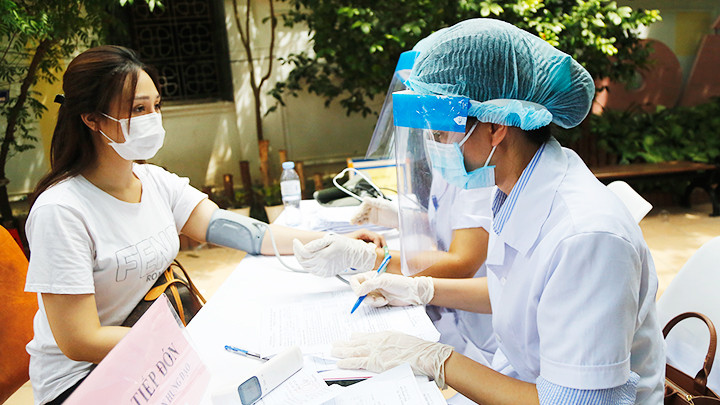 Ngành y tế vừa trải qua thời gian khó khăn do ảnh hưởng của đại dịch Covid-19. Ảnh: ANH QUÂN