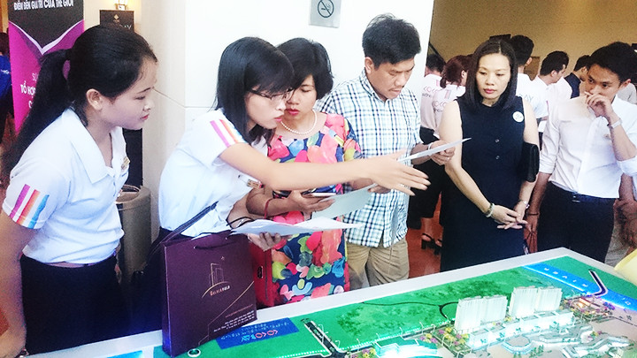 Việc áp dụng khoa học-công nghệ vào quản lý đất đai sẽ giúp giảm tải được nhiều thủ tục hành chính liên quan.