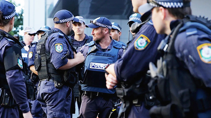 Nhiều nhân viên công lực Mỹ tham gia chiến dịch “Lá chắn Trojan”. Ảnh: GETTY IMAGES