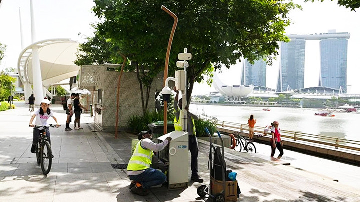 Nhiều camera an ninh được lắp đặt quanh vịnh Marina nhằm bảo đảm an toàn cho sự kiện đếm ngược. Ảnh: THE STRAIT TIMES