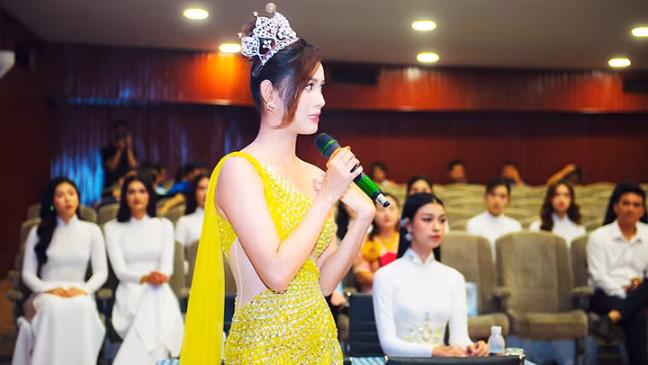 Khởi động cuộc thi hoa khôi sinh viên Việt Nam