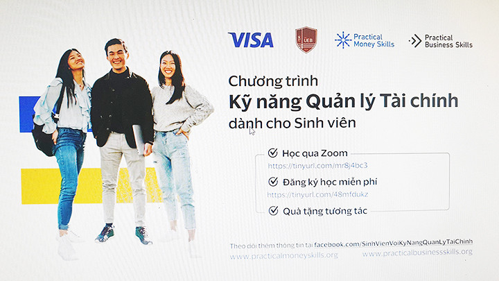 Giảng dạy các kỹ năng thiết yếu cho gần 8.000 sinh viên