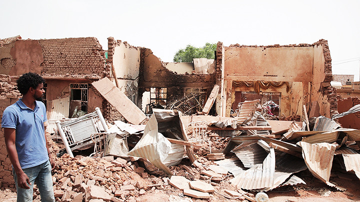 Nhiều cơ sở y tế tại Sudan bị phá hủy trong xung đột. Ảnh: REUTERS