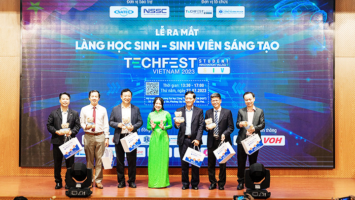 Ra mắt Làng Học sinh - sinh viên sáng tạo nhằm tạo điều kiện tốt nhất để hiện thực hóa các ý tưởng khởi nghiệp độc đáo của người trẻ.