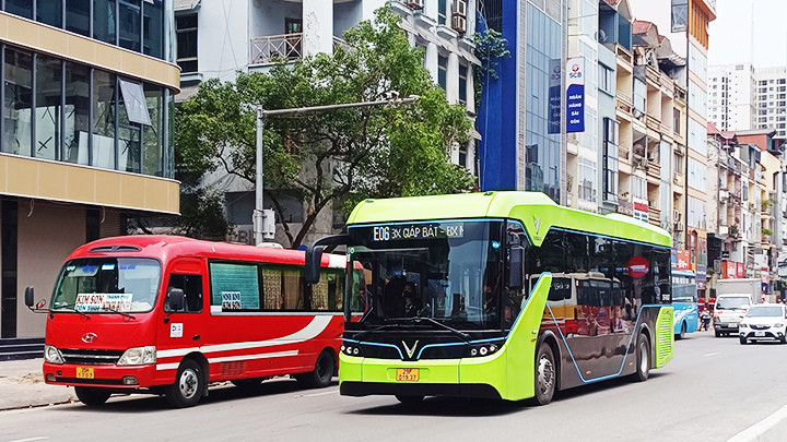 Các loại phương tiện sử dụng năng lượng sạch, sẽ giúp giảm lượng khí thải độc hại ra môi trường.