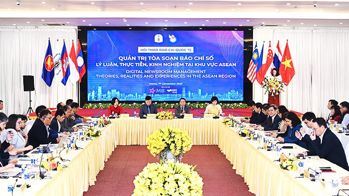 Quang cảnh hội thảo.