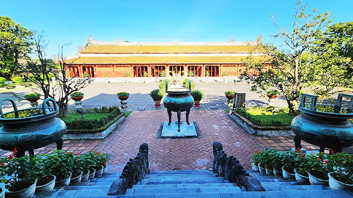 Cửu đỉnh được công nhận là bảo vật quốc gia trong đợt đầu tiên vào năm 2012.