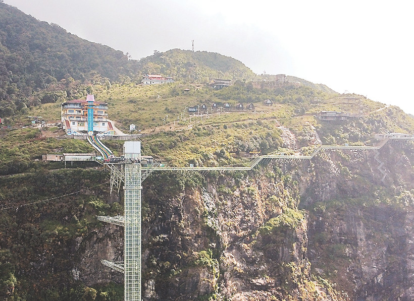 Khu du lịch cổng trời Ô Quy Hồ. Ảnh: LÊ MINH