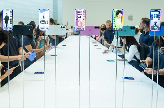 Điện thoại iPhone của Apple được giới thiệu tại Cupertino, California, Mỹ. Ảnh: THX/TTXVN